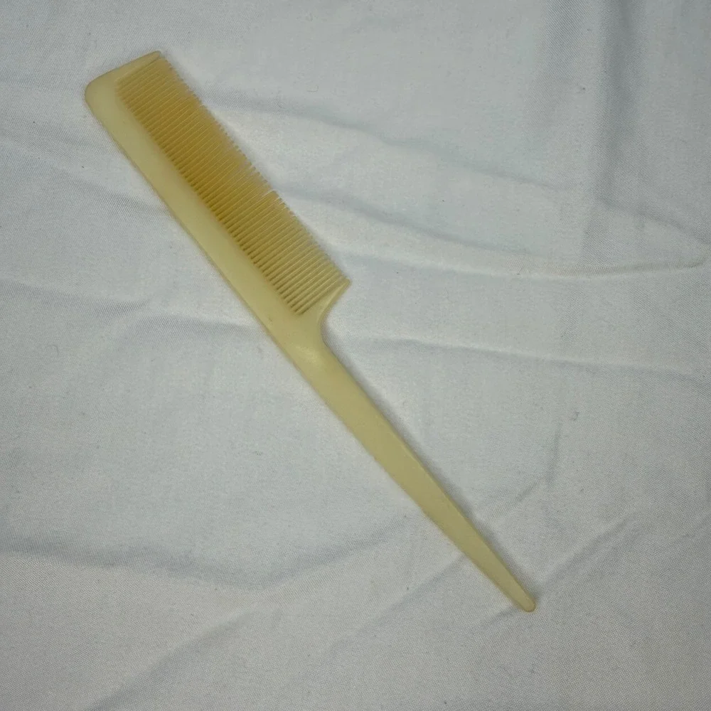 Stanley Home Products Vintage Rat Tail Comb Cream Nylon Hair Styling Tool 8.25